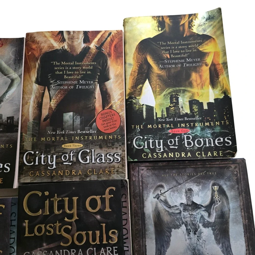 Cassandra Clare‎ Mortal Instruments 1-5 & Shadowhunters Codex Book Lot Bundle